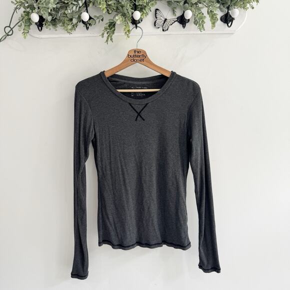 Women’s P’Tula Grey Ribbed Long Sleeve Tee Large TS - Picture 1 of 4